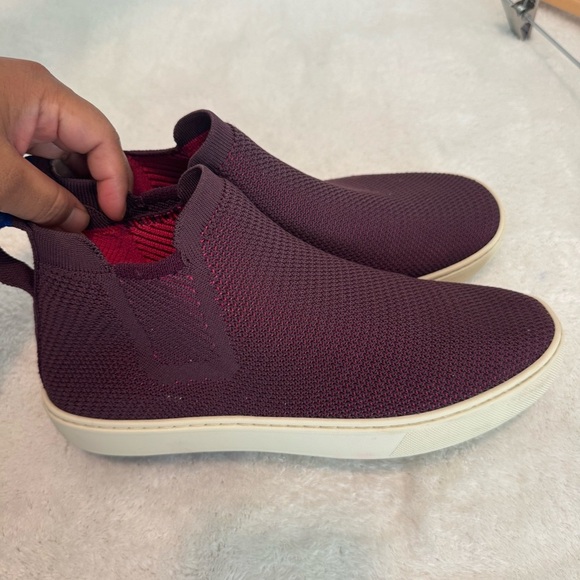 Rothy’s The Chelsea Burgundy Boots size 9/5 - Picture 5 of 10